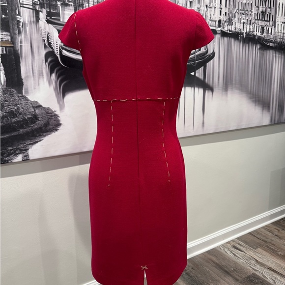Red cocktail dress - Picture 4 of 4